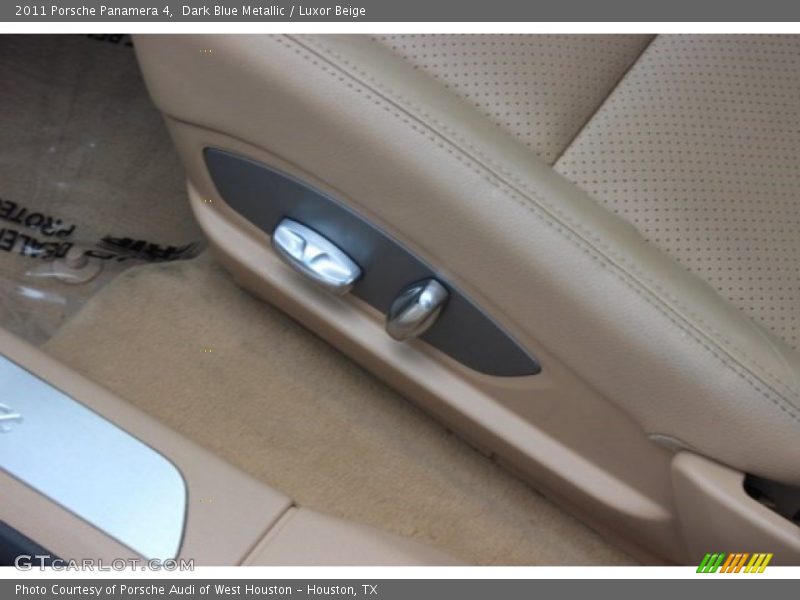 Dark Blue Metallic / Luxor Beige 2011 Porsche Panamera 4