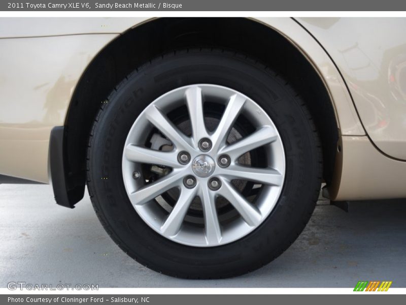 Sandy Beach Metallic / Bisque 2011 Toyota Camry XLE V6