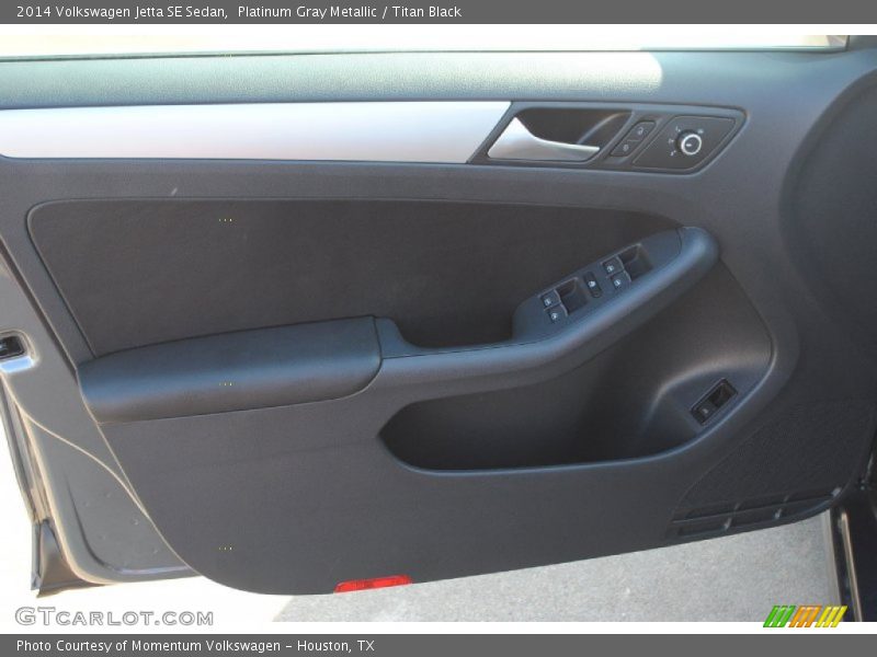 Platinum Gray Metallic / Titan Black 2014 Volkswagen Jetta SE Sedan
