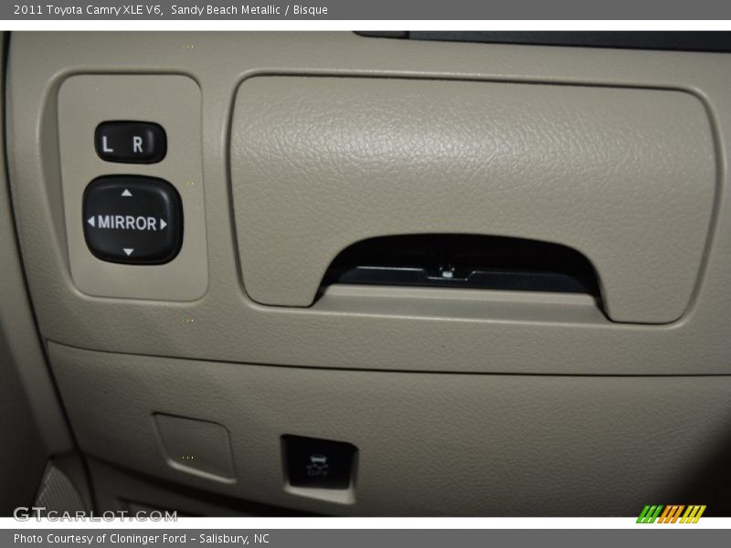 Sandy Beach Metallic / Bisque 2011 Toyota Camry XLE V6