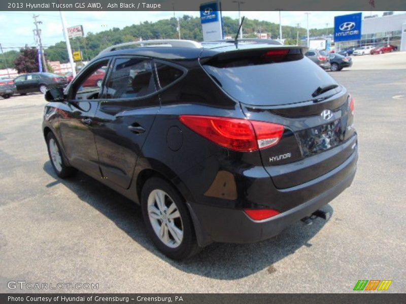 Ash Black / Taupe 2013 Hyundai Tucson GLS AWD