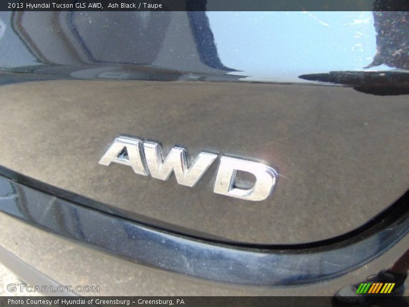 Ash Black / Taupe 2013 Hyundai Tucson GLS AWD