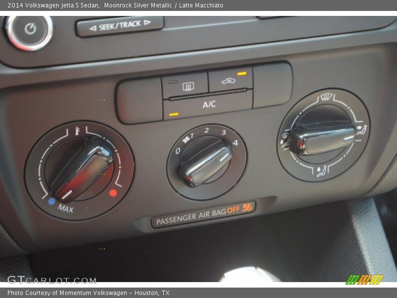 Moonrock Silver Metallic / Latte Macchiato 2014 Volkswagen Jetta S Sedan
