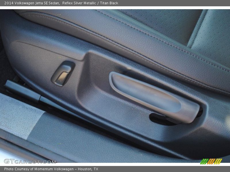 Reflex Silver Metallic / Titan Black 2014 Volkswagen Jetta SE Sedan