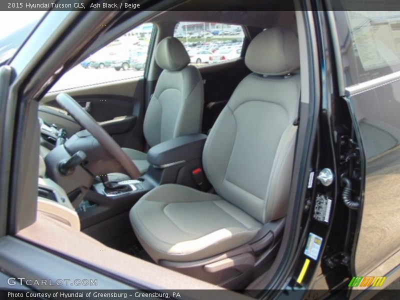 Front Seat of 2015 Tucson GLS