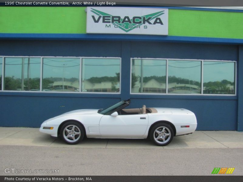 Arctic White / Light Beige 1996 Chevrolet Corvette Convertible