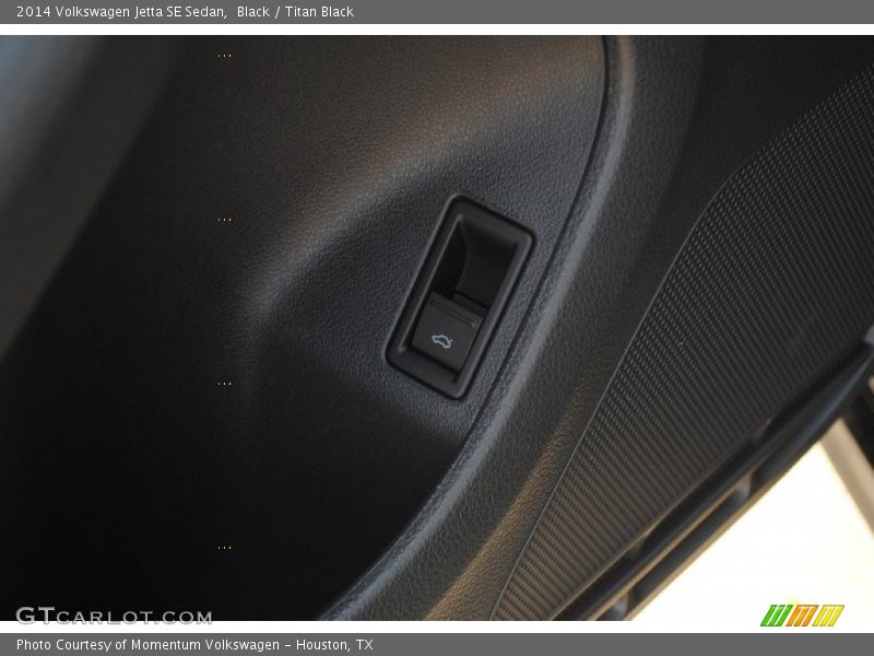 Black / Titan Black 2014 Volkswagen Jetta SE Sedan