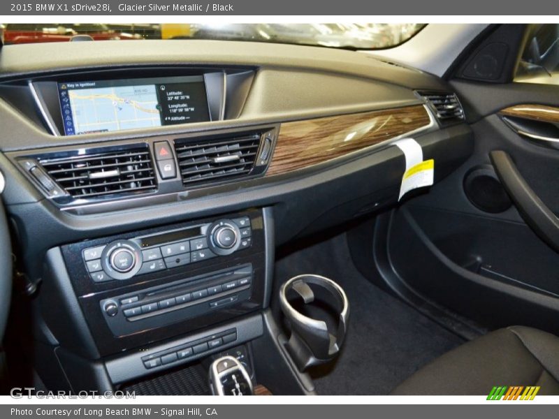 Glacier Silver Metallic / Black 2015 BMW X1 sDrive28i