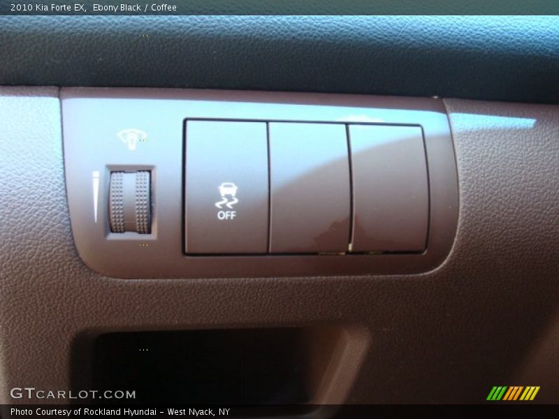 Ebony Black / Coffee 2010 Kia Forte EX