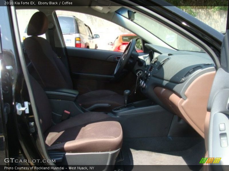 Ebony Black / Coffee 2010 Kia Forte EX