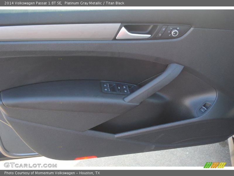 Platinum Gray Metallic / Titan Black 2014 Volkswagen Passat 1.8T SE