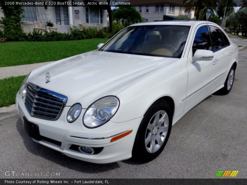 Arctic White / Cashmere 2008 Mercedes-Benz E 320 BlueTEC Sedan