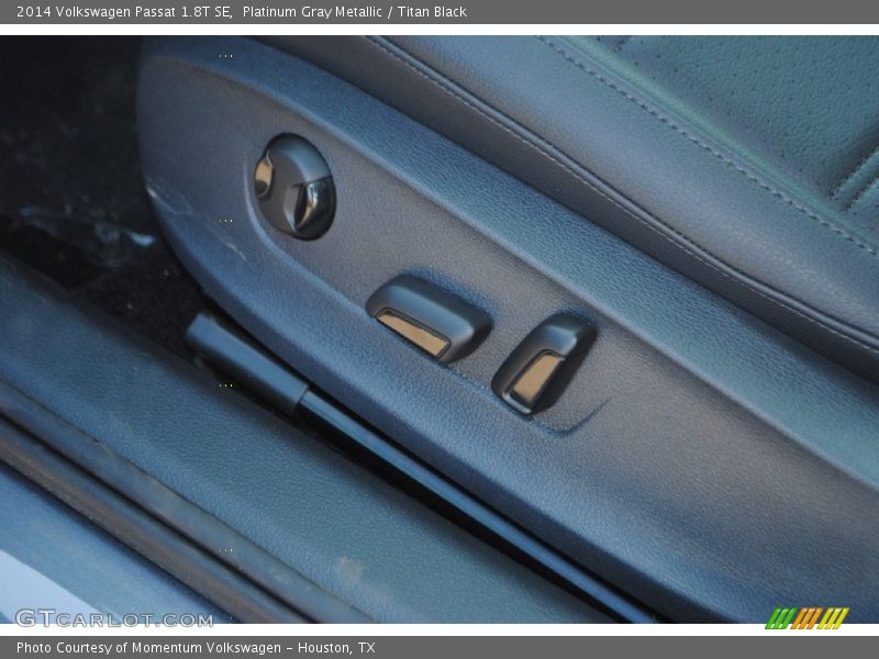 Platinum Gray Metallic / Titan Black 2014 Volkswagen Passat 1.8T SE