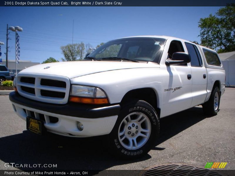 Bright White / Dark Slate Gray 2001 Dodge Dakota Sport Quad Cab