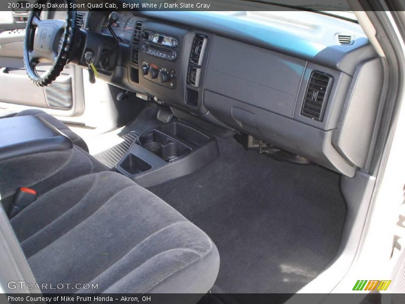 Bright White / Dark Slate Gray 2001 Dodge Dakota Sport Quad Cab