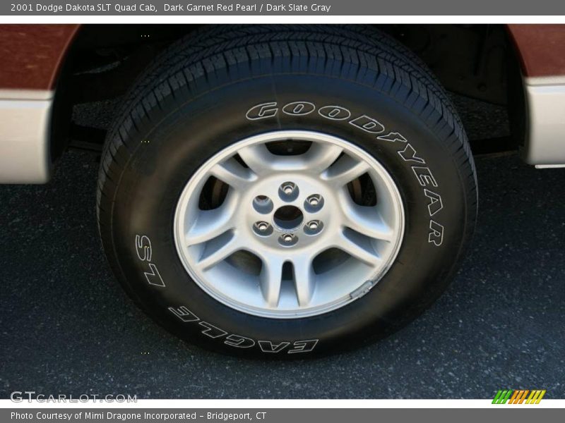 Dark Garnet Red Pearl / Dark Slate Gray 2001 Dodge Dakota SLT Quad Cab