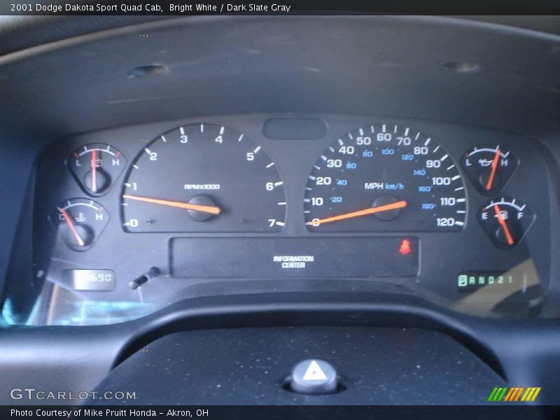 Bright White / Dark Slate Gray 2001 Dodge Dakota Sport Quad Cab