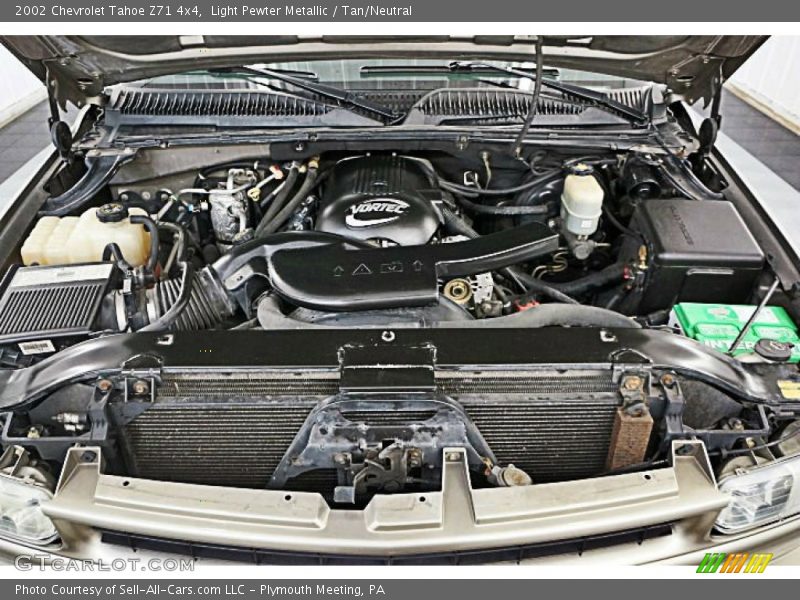 Light Pewter Metallic / Tan/Neutral 2002 Chevrolet Tahoe Z71 4x4