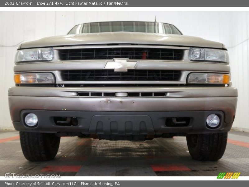 Light Pewter Metallic / Tan/Neutral 2002 Chevrolet Tahoe Z71 4x4