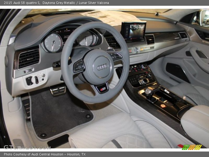 Daytona Grey Metallic / Lunar Silver Valcona 2015 Audi S8 quattro S