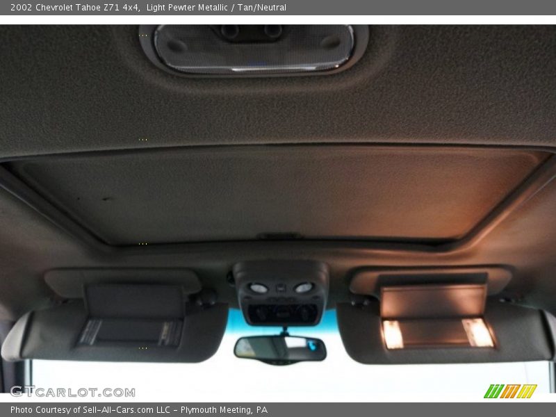 Light Pewter Metallic / Tan/Neutral 2002 Chevrolet Tahoe Z71 4x4