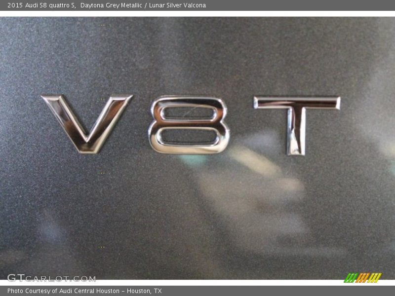 Daytona Grey Metallic / Lunar Silver Valcona 2015 Audi S8 quattro S