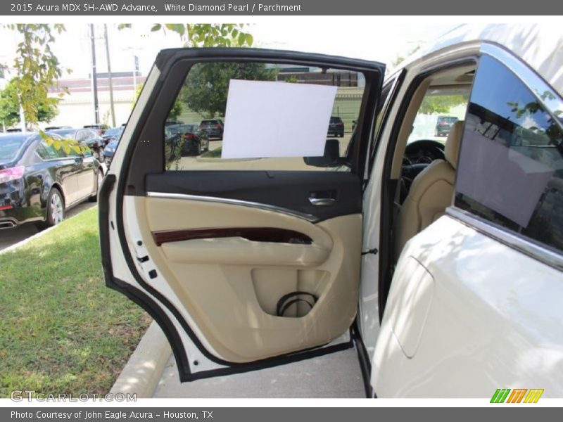 White Diamond Pearl / Parchment 2015 Acura MDX SH-AWD Advance