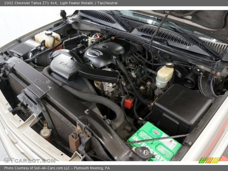 Light Pewter Metallic / Tan/Neutral 2002 Chevrolet Tahoe Z71 4x4