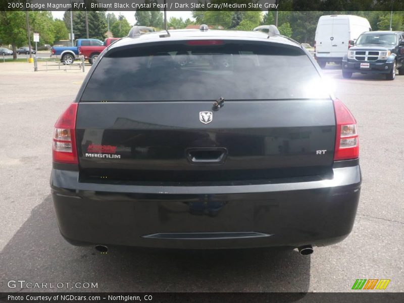 Brilliant Black Crystal Pearl / Dark Slate Gray/Medium Slate Gray 2005 Dodge Magnum R/T
