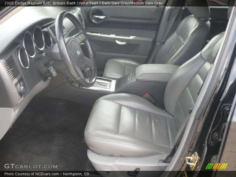 Brilliant Black Crystal Pearl / Dark Slate Gray/Medium Slate Gray 2005 Dodge Magnum R/T