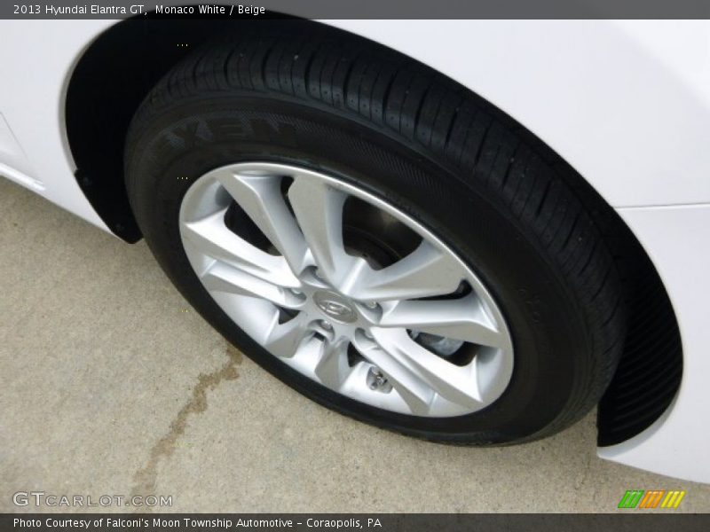 Monaco White / Beige 2013 Hyundai Elantra GT