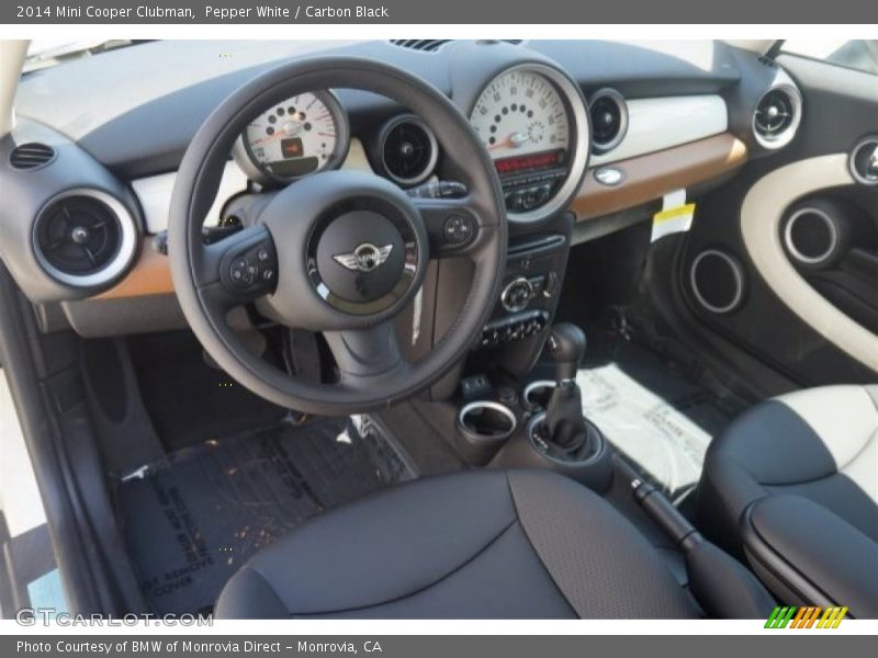 Pepper White / Carbon Black 2014 Mini Cooper Clubman