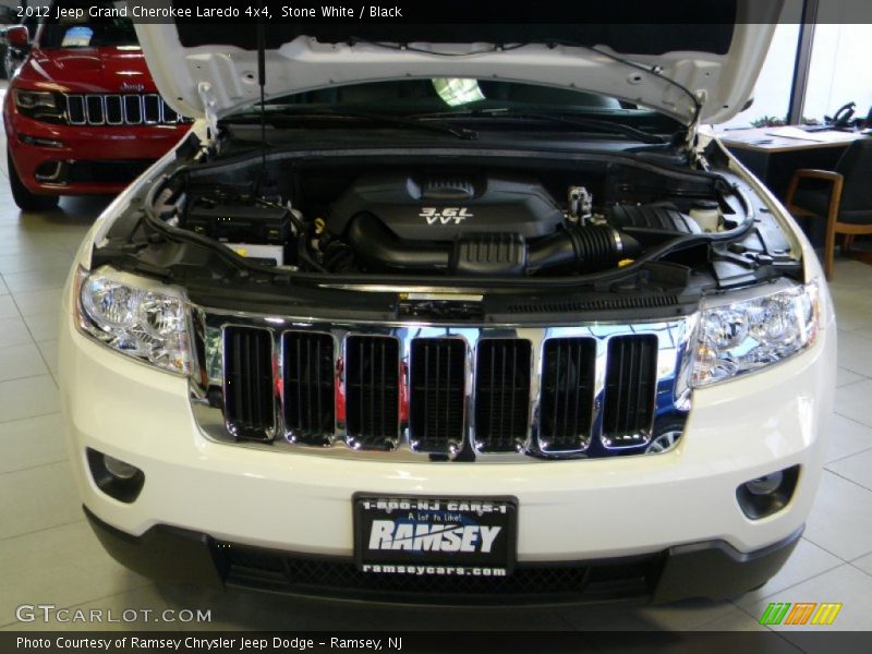 Stone White / Black 2012 Jeep Grand Cherokee Laredo 4x4