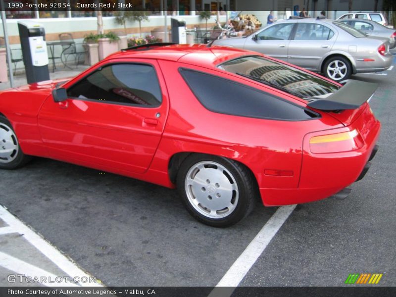 Guards Red / Black 1990 Porsche 928 S4