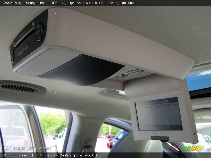 Light Khaki Metallic / Dark Khaki/Light Khaki 2006 Dodge Durango Limited HEMI 4x4
