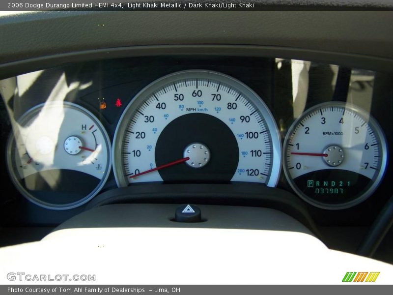 Light Khaki Metallic / Dark Khaki/Light Khaki 2006 Dodge Durango Limited HEMI 4x4