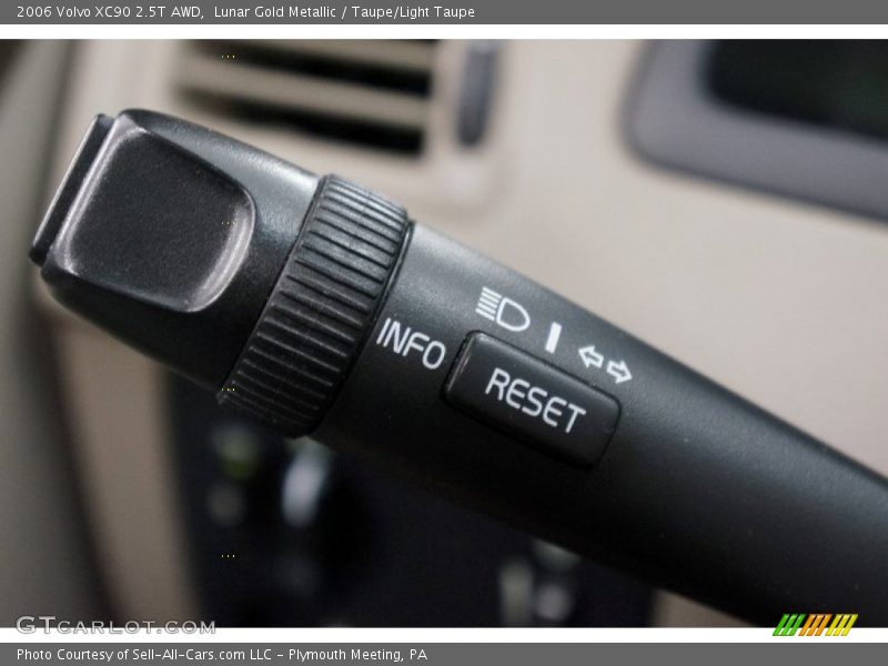 Lunar Gold Metallic / Taupe/Light Taupe 2006 Volvo XC90 2.5T AWD