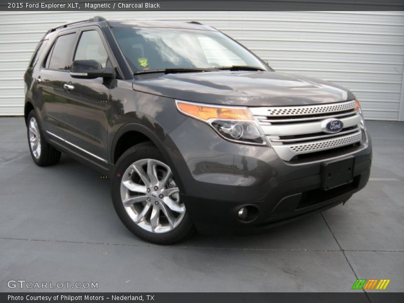 Magnetic / Charcoal Black 2015 Ford Explorer XLT