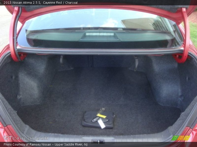 Cayenne Red / Charcoal 2013 Nissan Altima 2.5 S