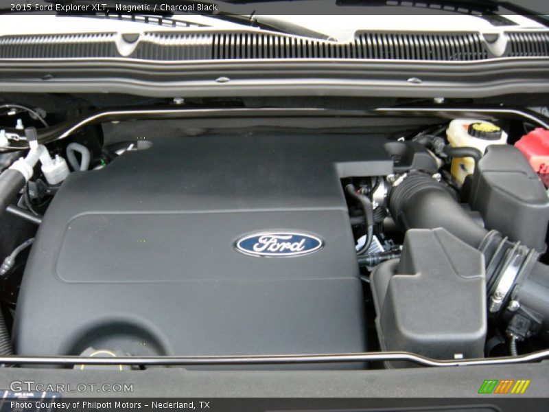 Magnetic / Charcoal Black 2015 Ford Explorer XLT