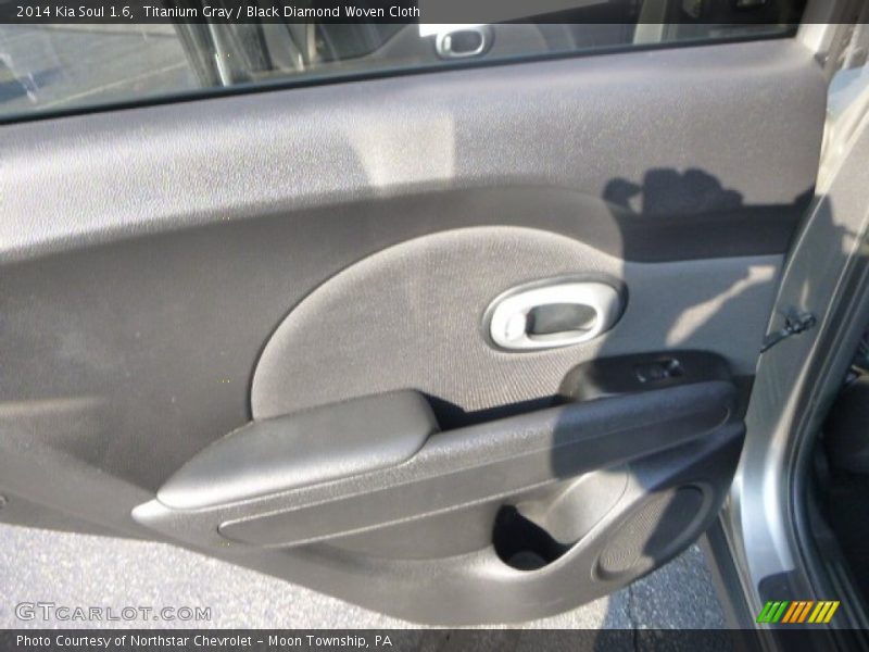 Titanium Gray / Black Diamond Woven Cloth 2014 Kia Soul 1.6