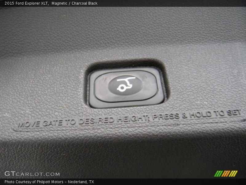 Magnetic / Charcoal Black 2015 Ford Explorer XLT