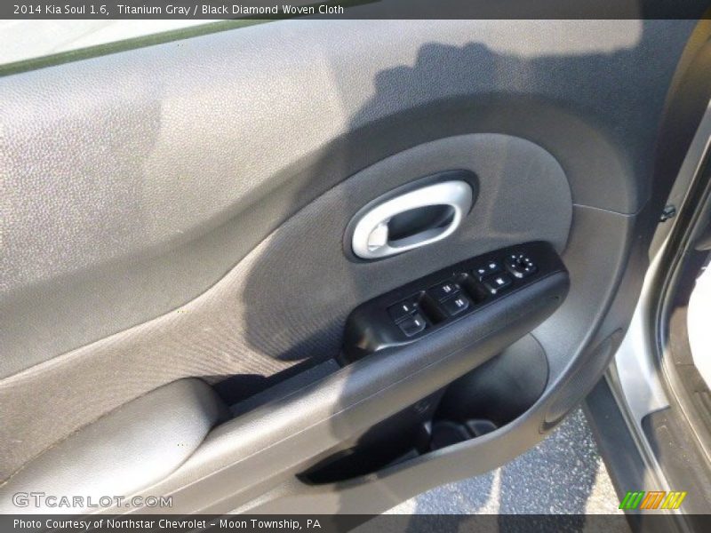 Titanium Gray / Black Diamond Woven Cloth 2014 Kia Soul 1.6