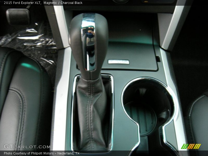 Magnetic / Charcoal Black 2015 Ford Explorer XLT