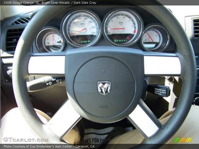 Bright Silver Metallic / Dark Slate Gray 2008 Dodge Charger SE