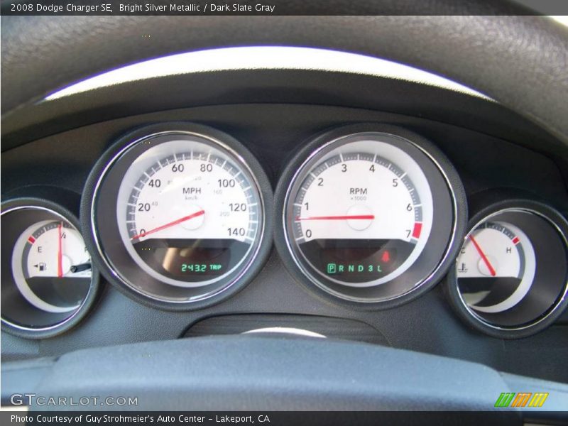 Bright Silver Metallic / Dark Slate Gray 2008 Dodge Charger SE
