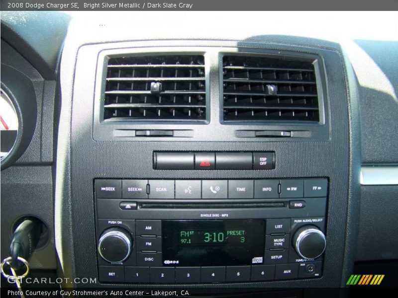 Bright Silver Metallic / Dark Slate Gray 2008 Dodge Charger SE