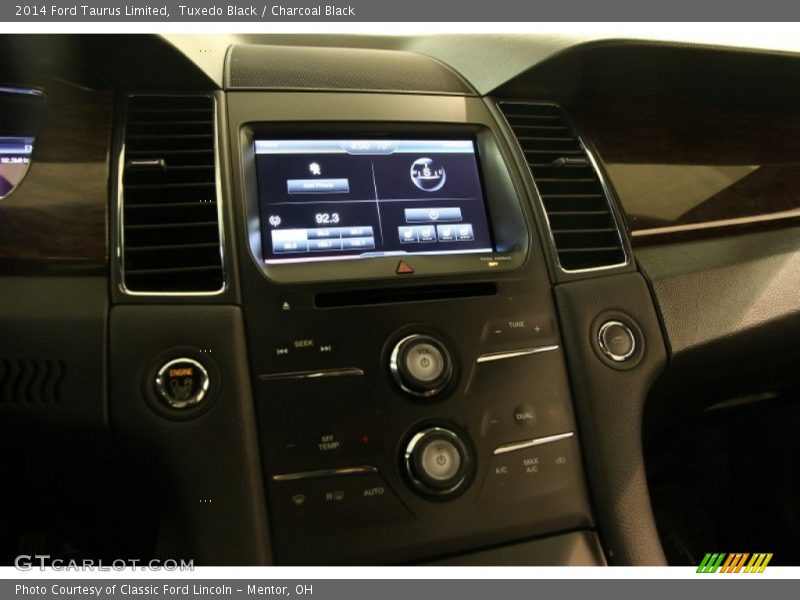 Tuxedo Black / Charcoal Black 2014 Ford Taurus Limited