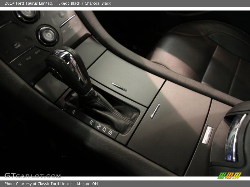 Tuxedo Black / Charcoal Black 2014 Ford Taurus Limited
