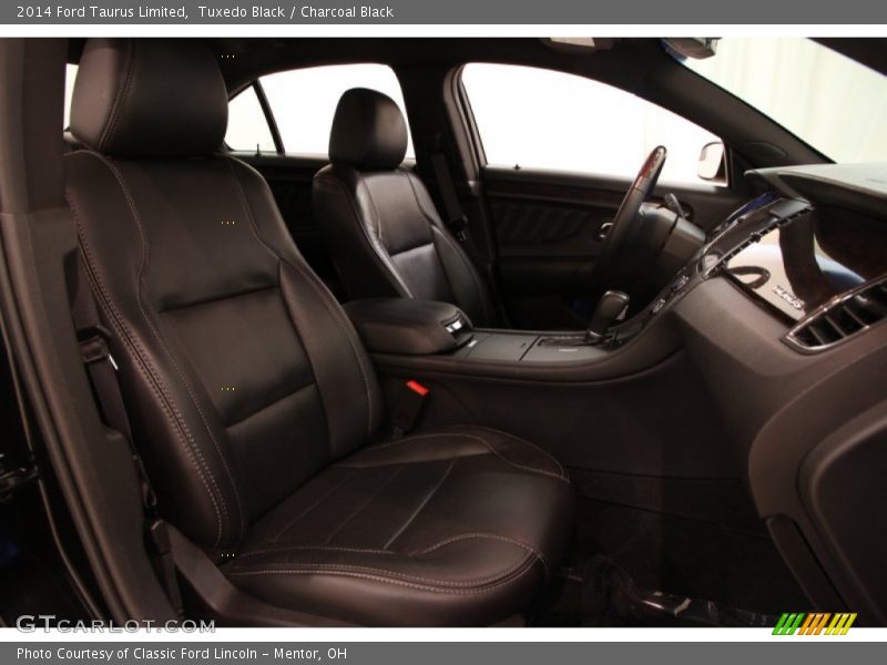 Tuxedo Black / Charcoal Black 2014 Ford Taurus Limited